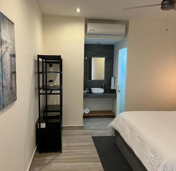 스탠다드 스튜디오 킹침대, The Cove Boutique Hotel Adults Only