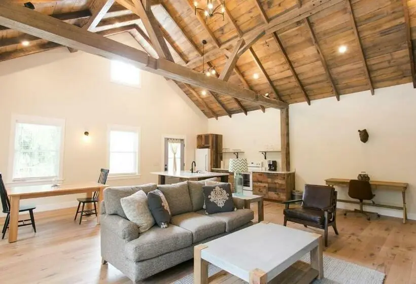 スイート, Farmhouse Suites By Amish Country Lodging