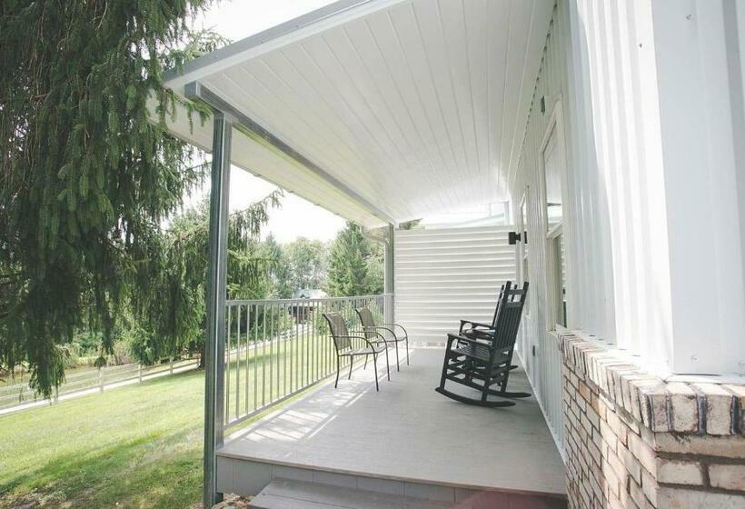 جناح, Farmhouse Suites By Amish Country Lodging