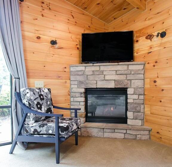 جناح, Farmhouse Suites By Amish Country Lodging