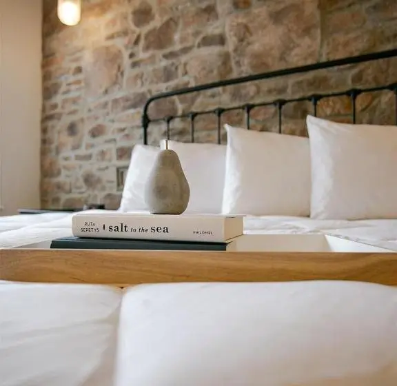 キングサイズベッドのスイートルーム, Farmhouse Suites By Amish Country Lodging
