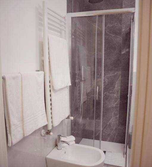 חדר סטנדרט יחיד, Fioralba