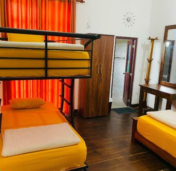 ファミリールーム, Uva Escape Holiday Bungalow