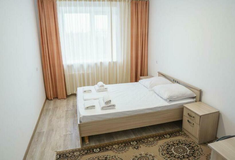 اتاق اکونومی, гостиница Kokshe Inn