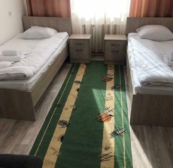 اتاق اکونومی, гостиница Kokshe Inn