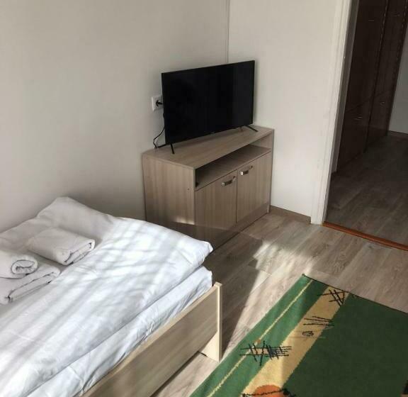 اتاق اکونومی, гостиница Kokshe Inn