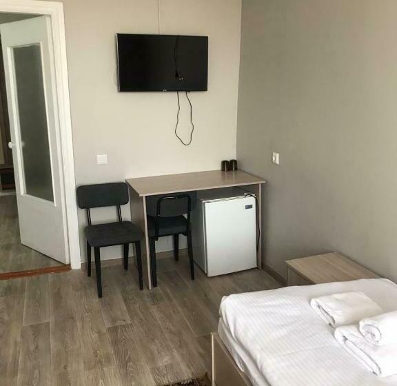 اتاق اکونومی, гостиница Kokshe Inn