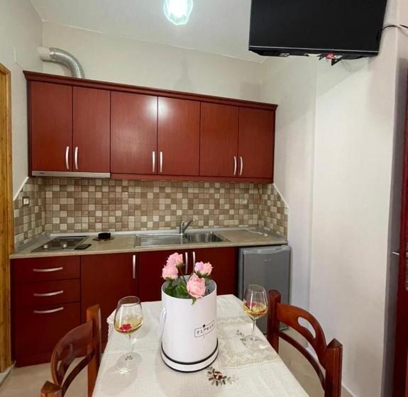 Pokój Trzyosobowy Standard Widok Ogród, Villa Verde Ksamil