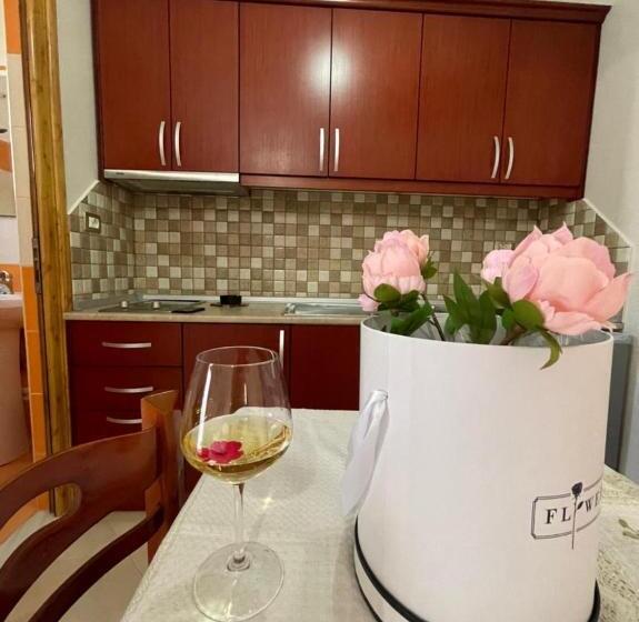 Pokój Trzyosobowy Standard Widok Ogród, Villa Verde Ksamil