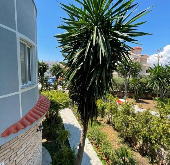 Pokój Trzyosobowy Standard Widok Ogród, Villa Verde Ksamil