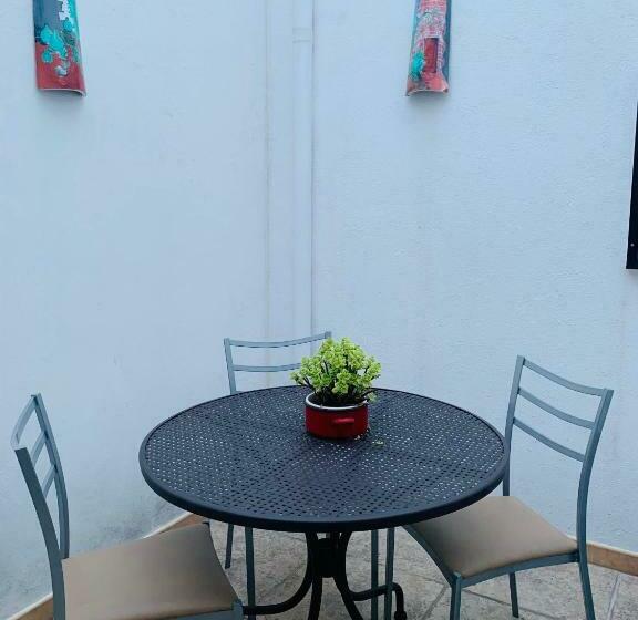 اتاق استاندارد سه نفره, B&b Nonna Tina