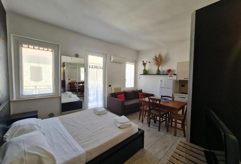 اتاق کلاسیک چهارنفره, Dormi Da Me Sul Mare