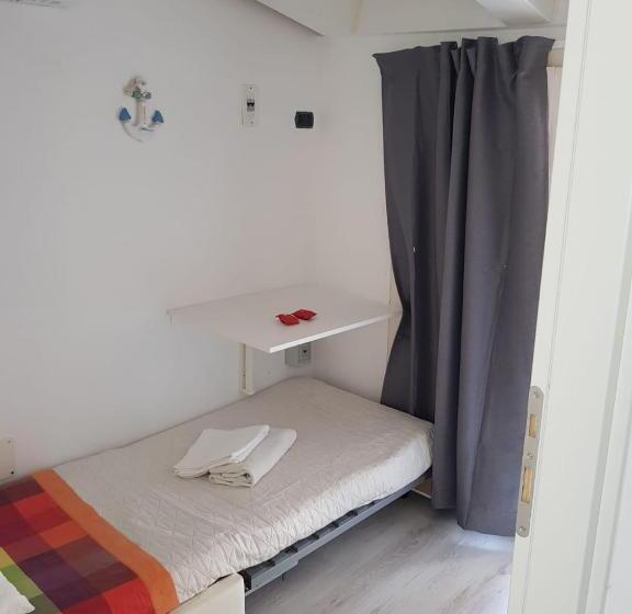 اتاق استاندارد با بالکن, Dormi Da Me Sul Mare