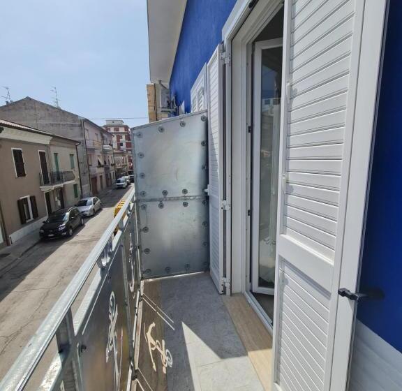 اتاق استاندارد با سرویس بهداشتی مشترک, Dormi Da Me Sul Mare