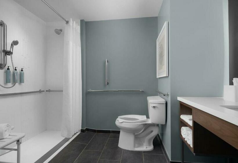 اتاق استاندارد با تخت بزرگ, Courtyard By Marriott Myrtle Beach Oceanfront