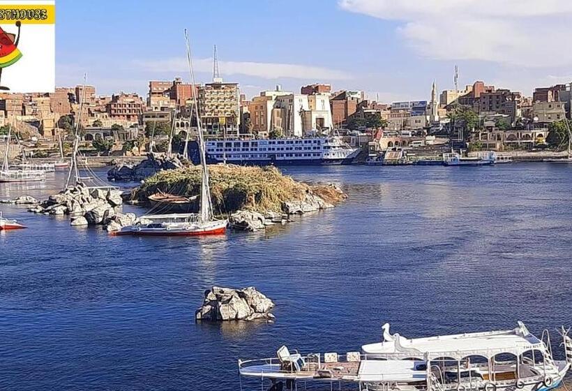 اتاق استاندارد با چشم‌انداز دریا, Nile View Rana Nubian Guest Houes