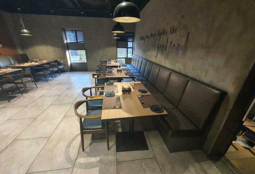 חדר משפחתי דלוקס, Weekend Address Managed By P.c Homes