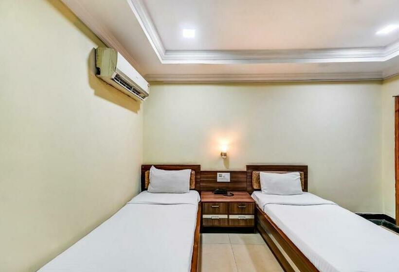Трехместный Номер Deluxe, Capital O 85526  Rourkela  Palace