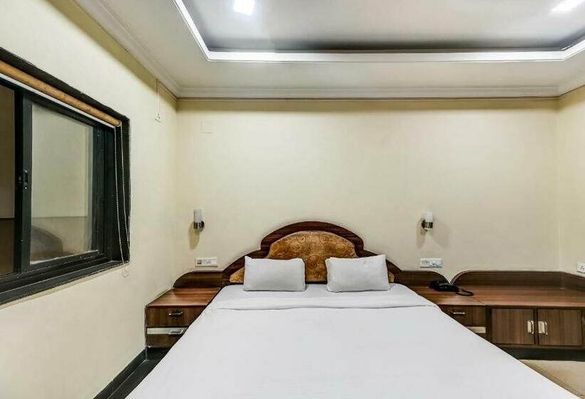 Трехместный Номер Deluxe, Capital O 85526  Rourkela  Palace