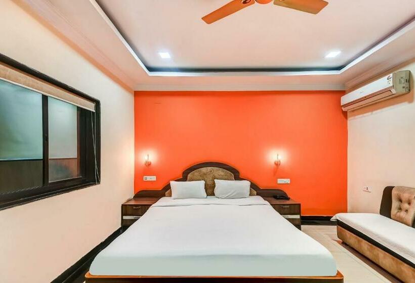 Трехместный Номер Deluxe, Capital O 85526  Rourkela  Palace