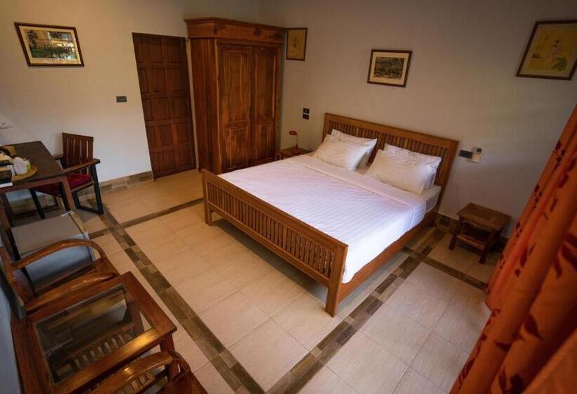 חדר דלוקס, Nakorn River View