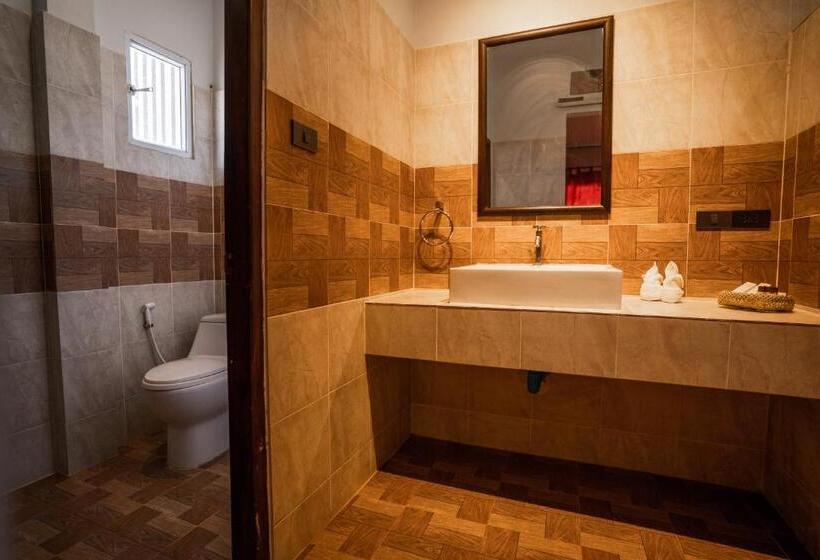 Chambre Standard Vue Montagne, Nakorn River View