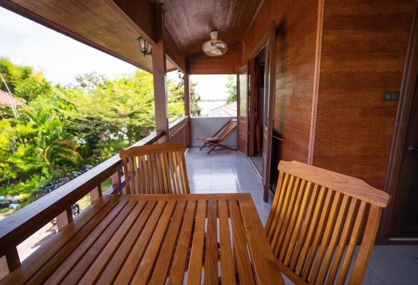 Chambre Standard Vue Montagne, Nakorn River View