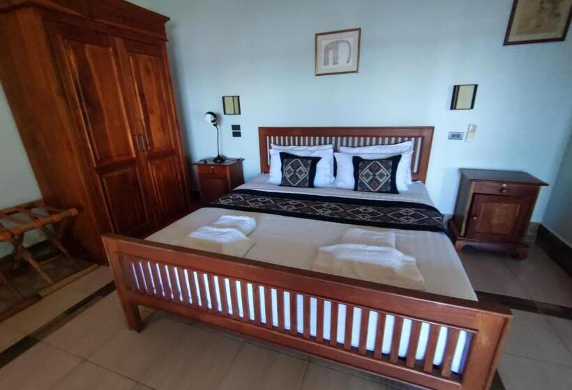 Chambre Deluxe, Nakorn River View