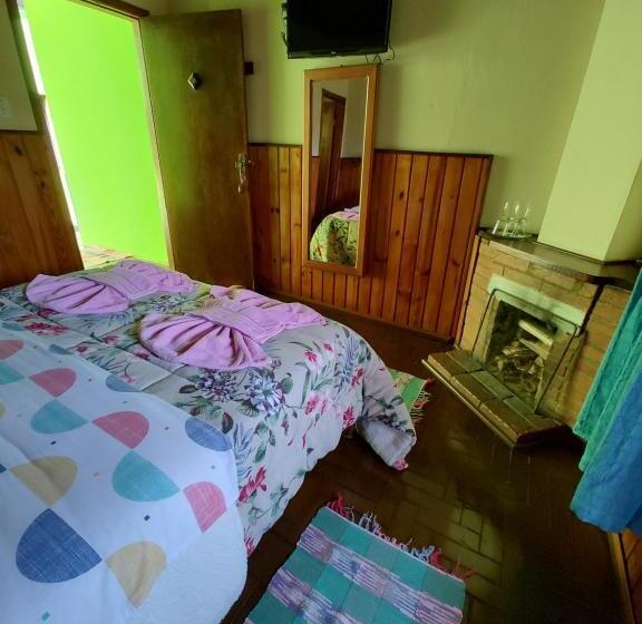 חדר סטנדרט פנימי, Pousada Solar Das Flores Maringá Rj Visconde De Mauá