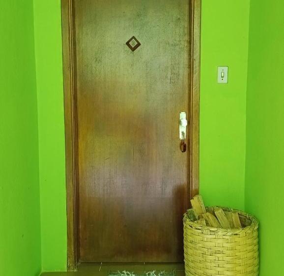 חדר סטנדרט פנימי, Pousada Solar Das Flores Maringá Rj Visconde De Mauá