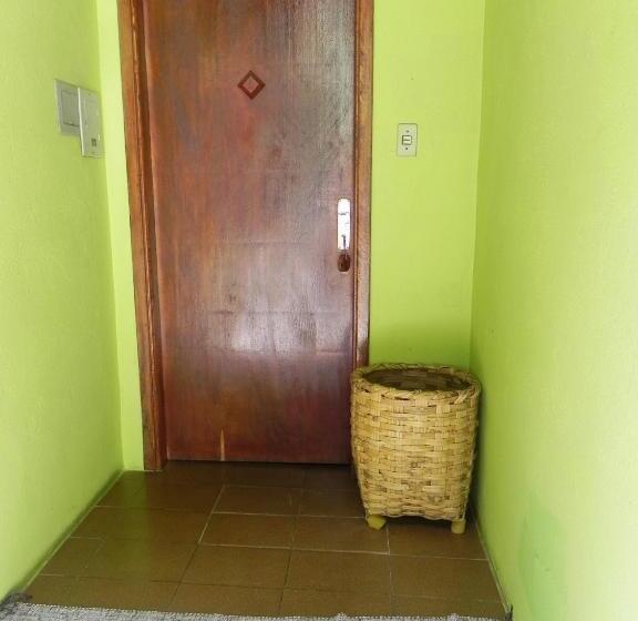 חדר סטנדרט פנימי, Pousada Solar Das Flores Maringá Rj Visconde De Mauá