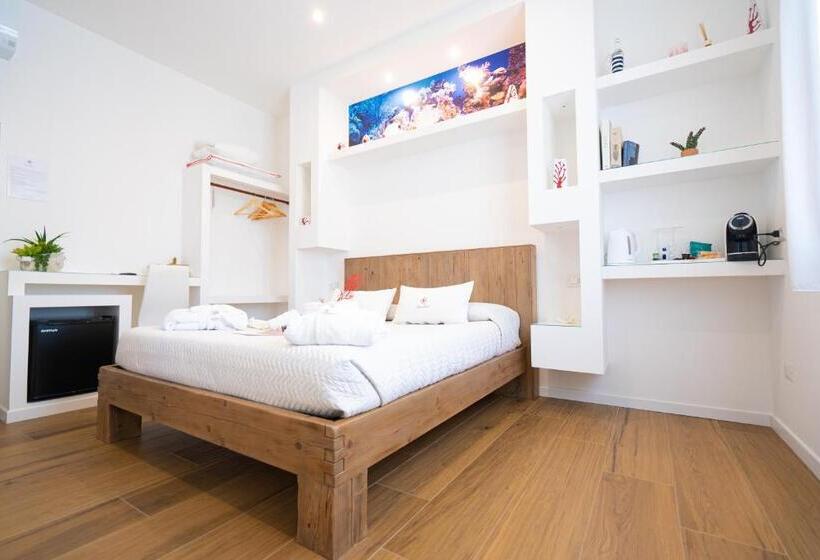 スタンダードルーム, Sunshine Charming Houses