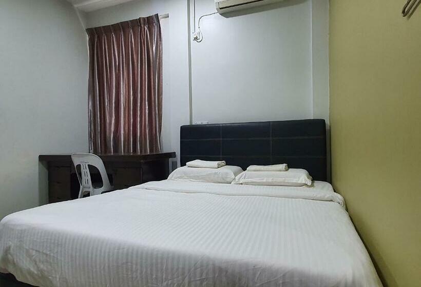 Апартаменты 2 Спальни, Oyo Home 90435 Sena Home Homestay #819