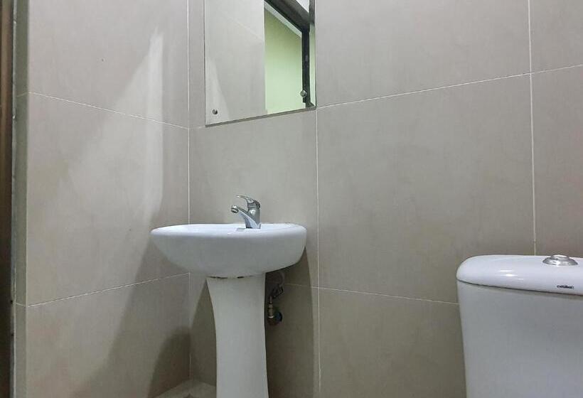 标准间, Oyo Home 90435 Sena Home Homestay #819