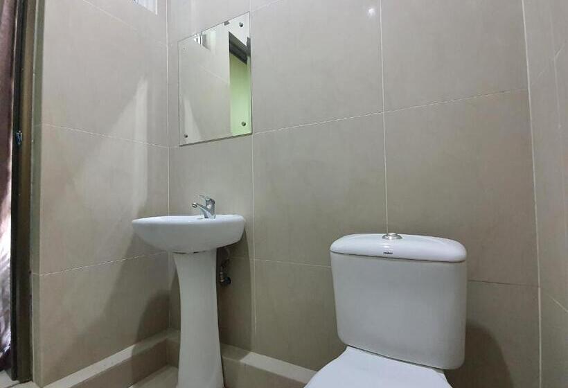 标准间, Oyo Home 90435 Sena Home Homestay #819