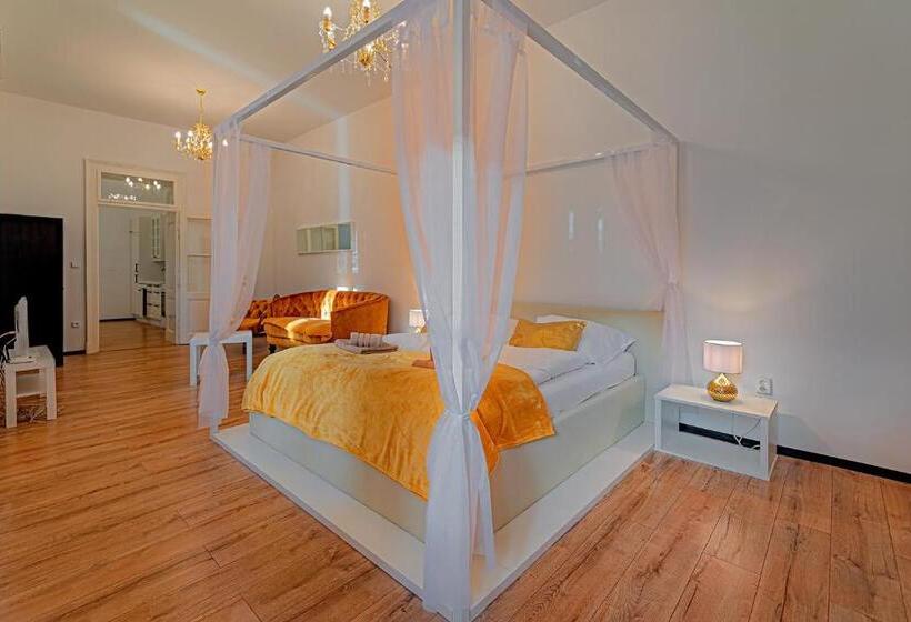 디럭스 패밀리 룸, Rezidence Znojmo