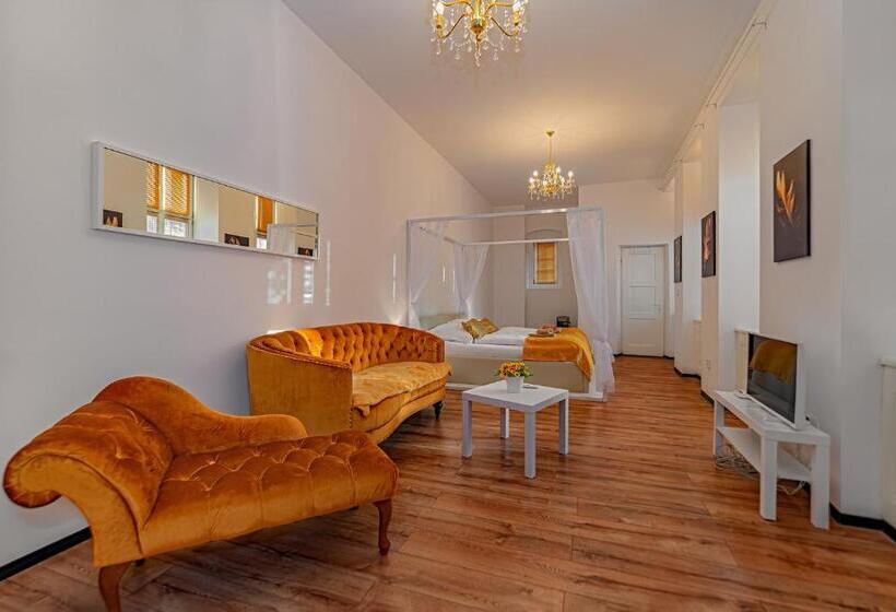 디럭스 패밀리 룸, Rezidence Znojmo