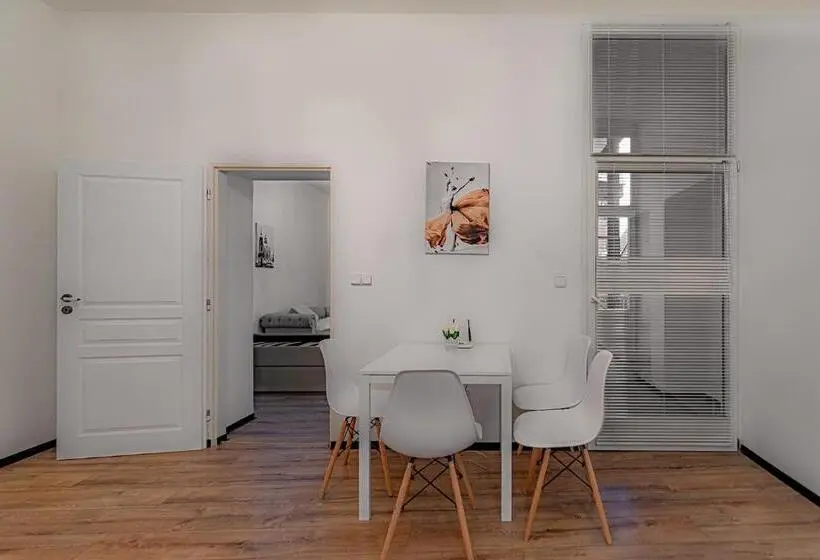 スイート（家族用）, Rezidence Znojmo