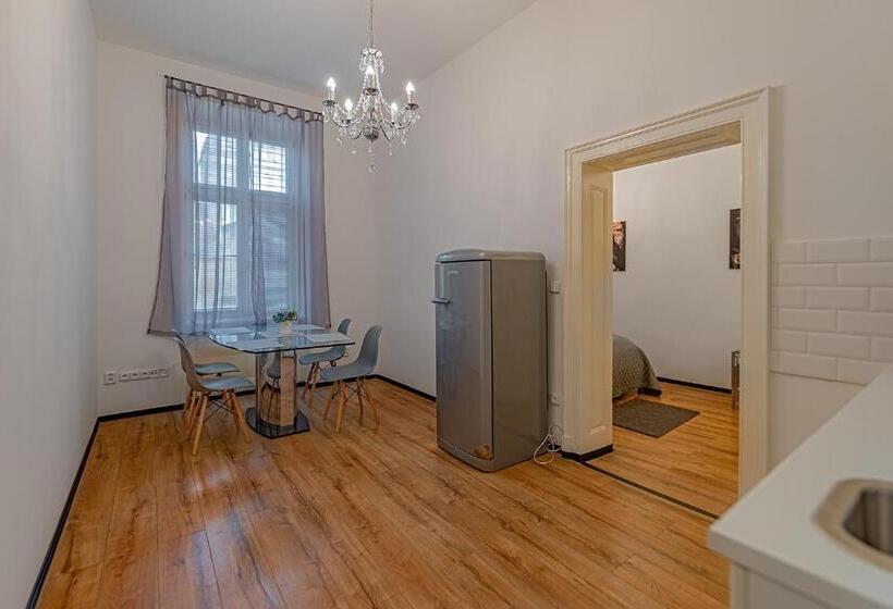 스탠다드 룸 킹사이즈 침대, Rezidence Znojmo