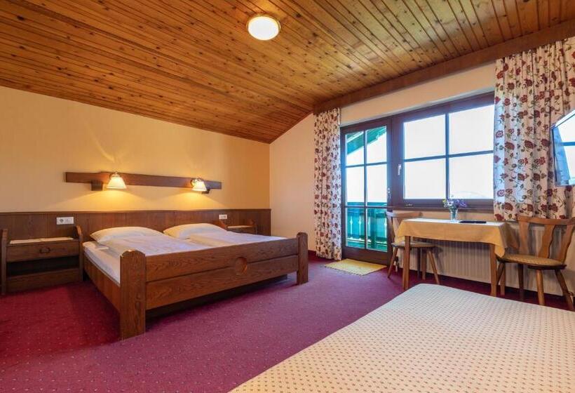 Номер Deluxe с Балконом, Pension Stoffenbauer
