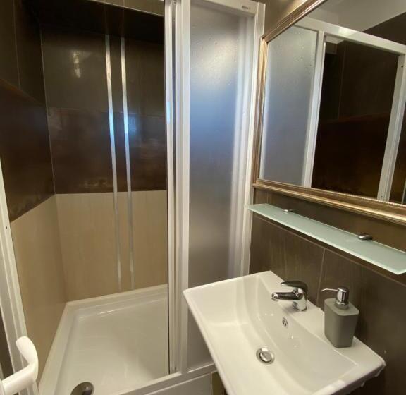 带1个卧室的高级公寓, Platán Apartmanház