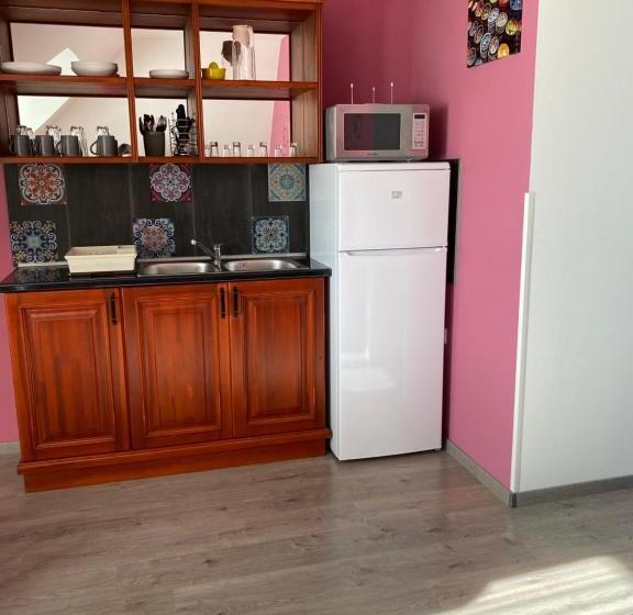 复式房间, Platán Apartmanház