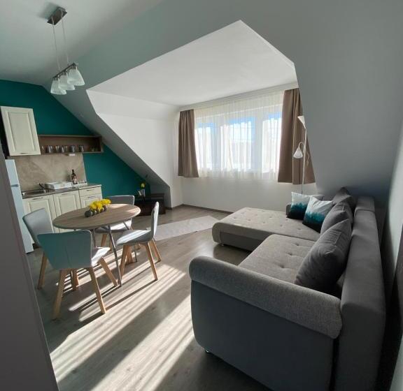 1 Bedroom Apartment Lake View, Platán Apartmanház