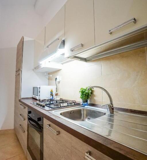 آپارتمان 1 خوابه با تراس, Branco Suites Rooms & Holiday Apartments