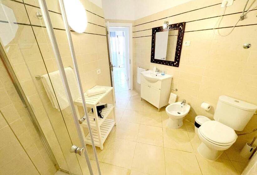 آپارتمان 2 خوابه, Branco Suites   Rooms & Holiday Apartments