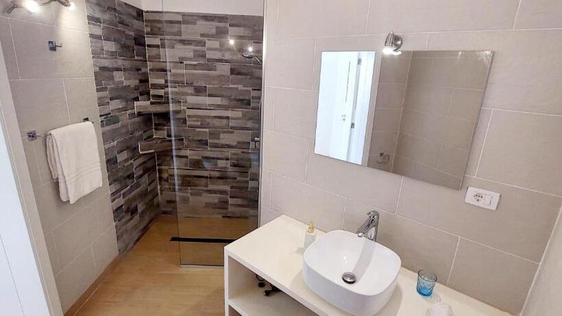 اتاق استاندارد اینتریور, Branco Suites Rooms & Holiday Apartments