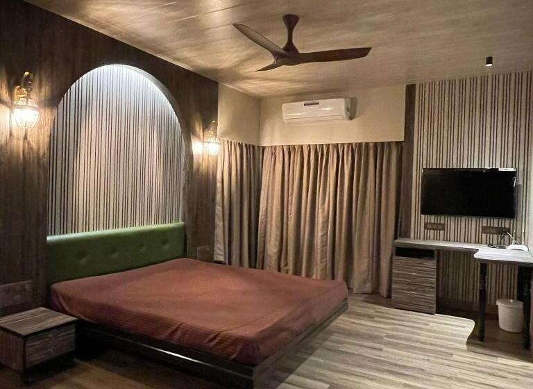 带阳台的豪华间, Cold Spot Village Resort