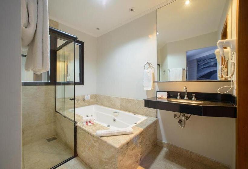 자쿠지 스위트, Faro Hotel Taubaté