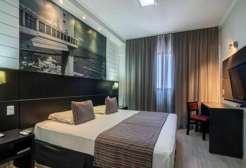 디럭스 룸, Faro Hotel Taubaté