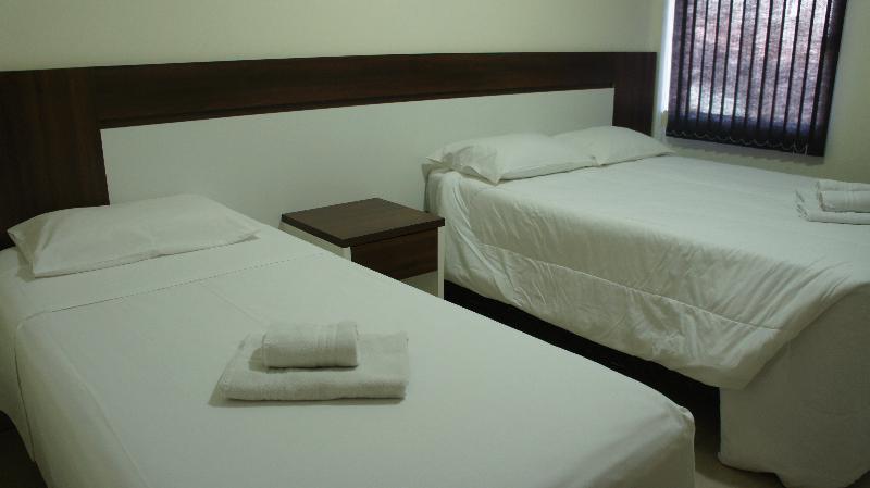 标准间, Três Bandeiras